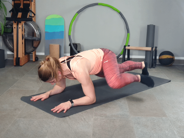 Plank – Knie seitlich nach vorne bringen
